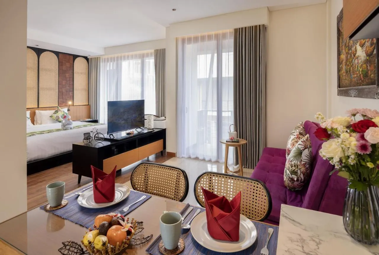 Hotel Mokko Suites Batubelig Canggu