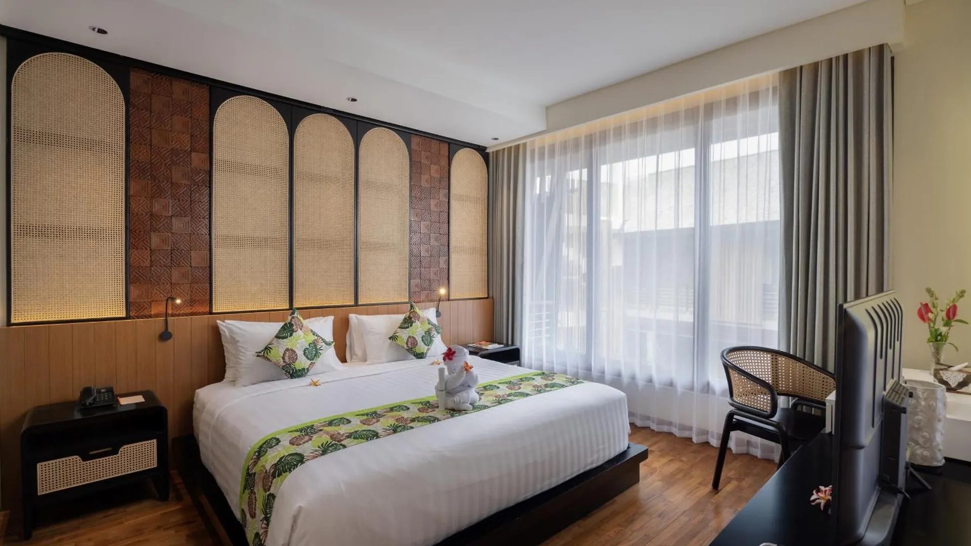 Mokko Suites Batubelig Canggu  4*, Canggu (Bali)